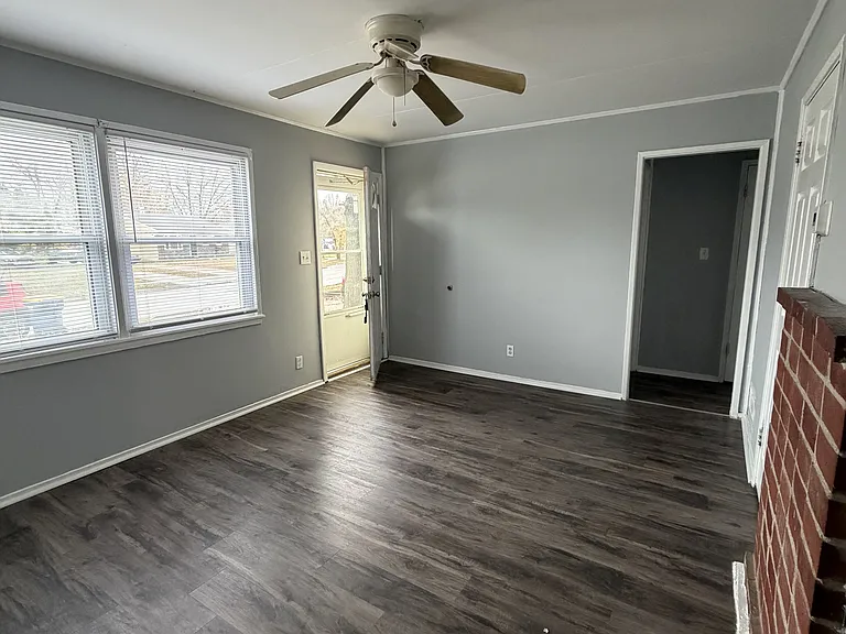 7410 Westchester Dr — Photo 3