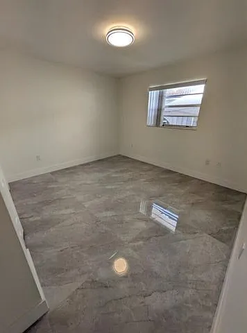 536 NW 43rd Ct — Photo 10