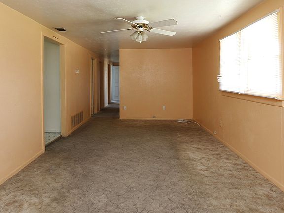 4th image of 406 N 6th St