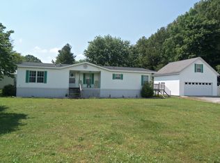 2005 Adams St, Tullahoma, TN 37388
