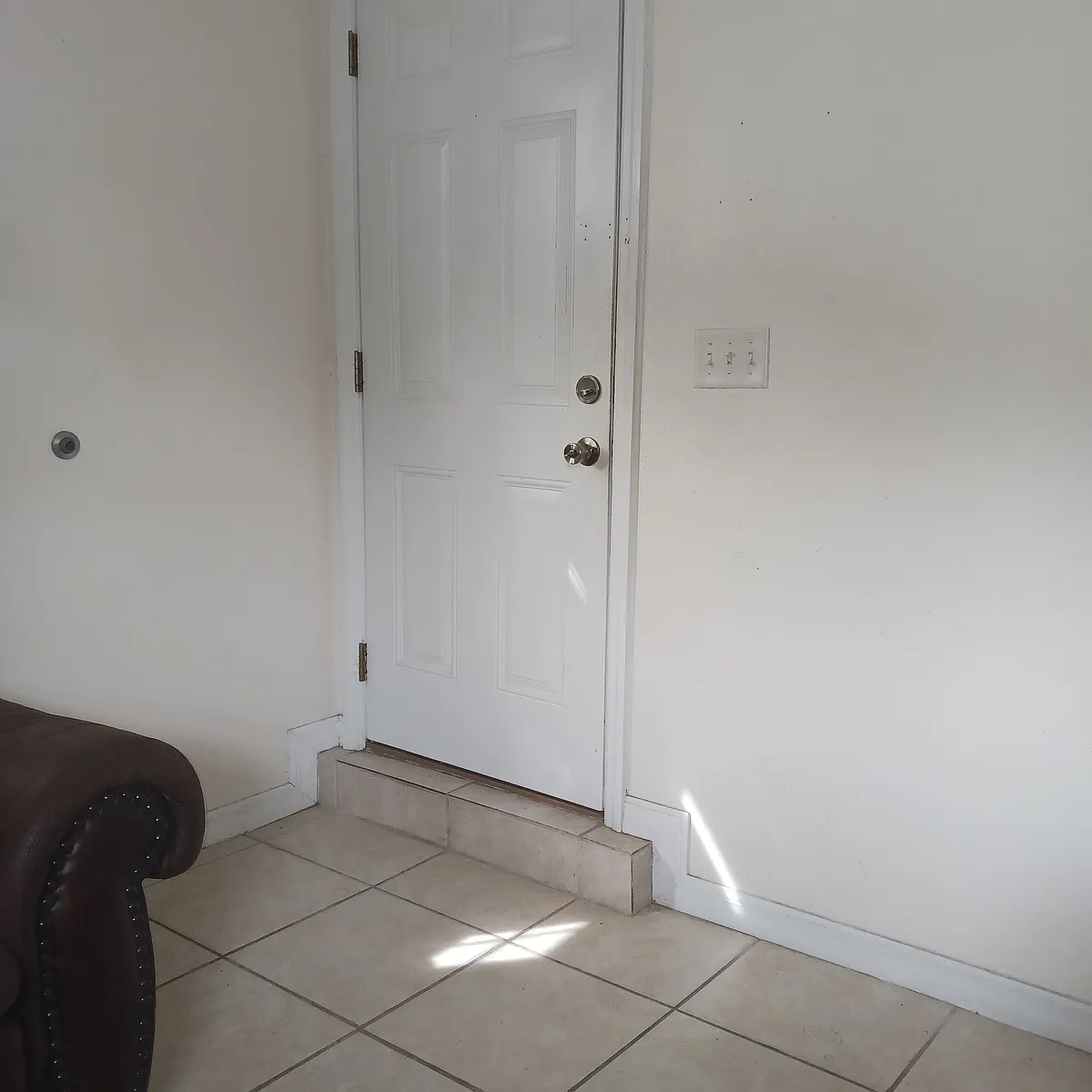 Building Photo - 1615 Egan Dr