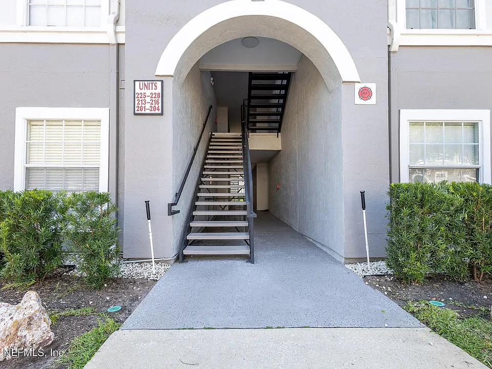 3591 Kernan Blvd #226