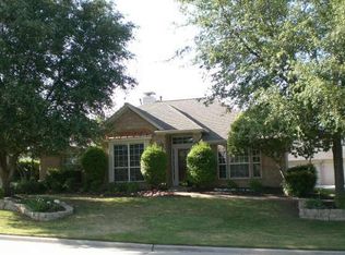 718 Nettleton Dr, Southlake, TX 76092