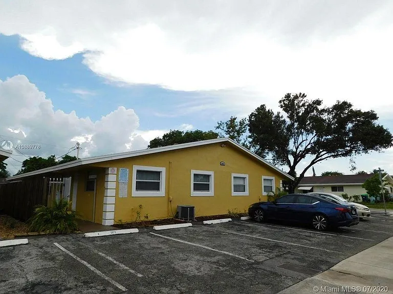 5972 NW 19th St #2 — Photo 40