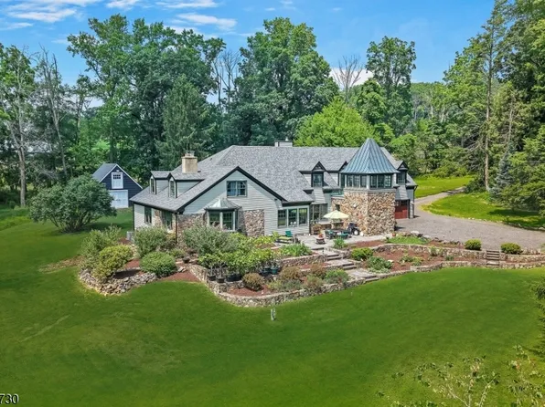 121 Stanton Mountain Road, Clinton Twp., NJ 08833