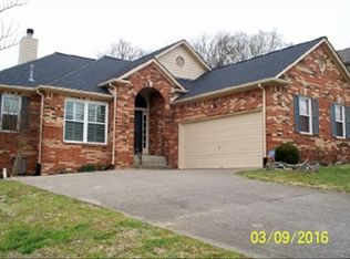 1220 Firefly Rd, Hermitage, TN 37076