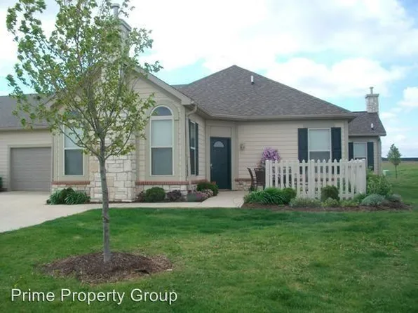 2771 J T Coffman Dr, Champaign, IL 61822