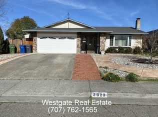 2023 Crinella Dr, Petaluma, CA