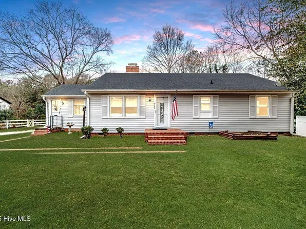 905 N Poplar Street, Aberdeen, NC 28315