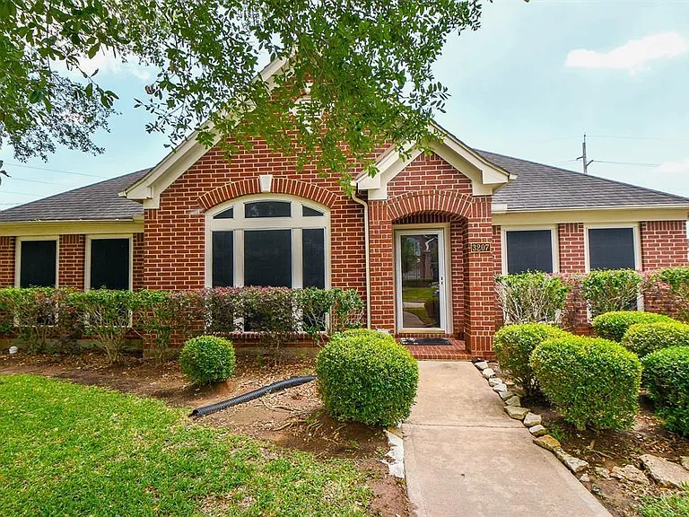 3207 Brook Arbor Ln — Photo 1