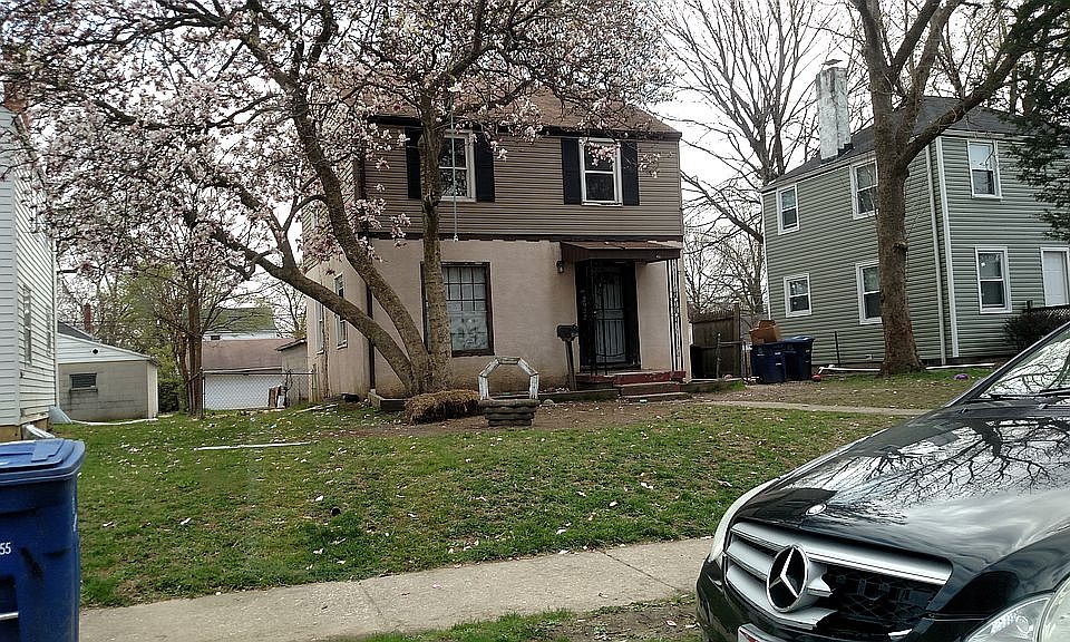 1st image of 2922 Norwood St