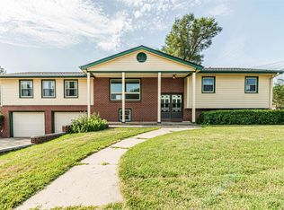 1005 Burke Dr, Junction City, KS 66441