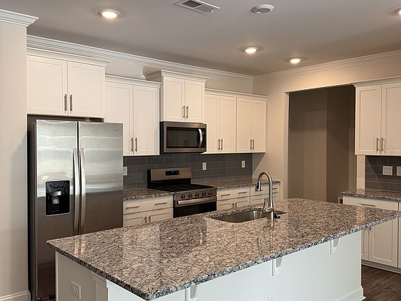 4th image of 4230 Steel Way