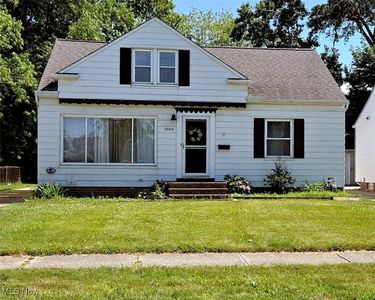 30616 Clarmont Rd, Willowick, OH, 44095