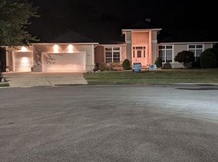 5105 Blackwolf Rd, Springfield, IL 62711