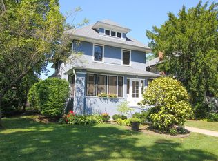 729 N Grove Ave, Oak Park, IL