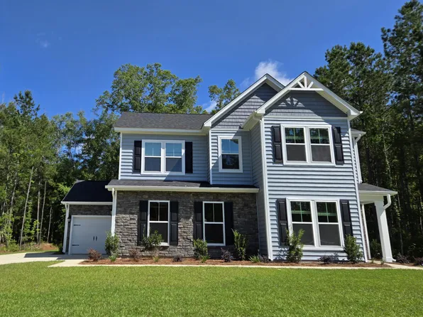 6121 Sourwood Trl, Ridgeville, SC 29472