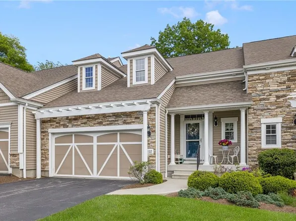 132 Camden Ct, South Kingstown, RI 02879