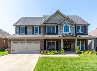 3880 Leighton Ln, Lexington, KY 40515
