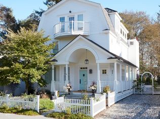 33 Stow St, Concord, MA 01742