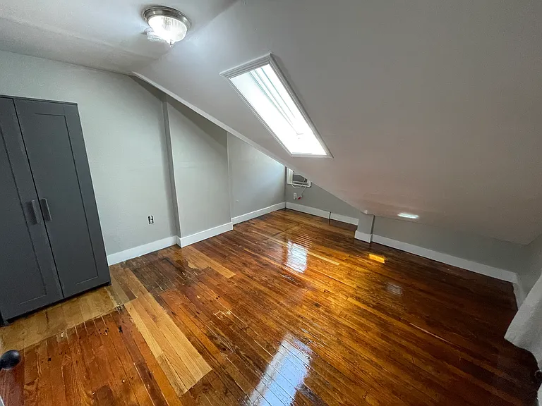 19 Woodland St #3 — Photo 15