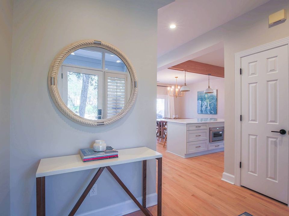 1st image of 83 Wax Myrtle Ct