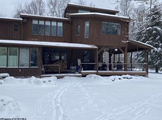 6663 Corley Caress Rd, Flatwoods, WV 26621