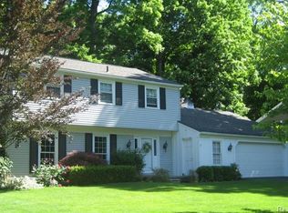 44726 Charnwood Dr, Plymouth, MI 48170