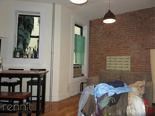 Rented by Rennit Inc. | media 10