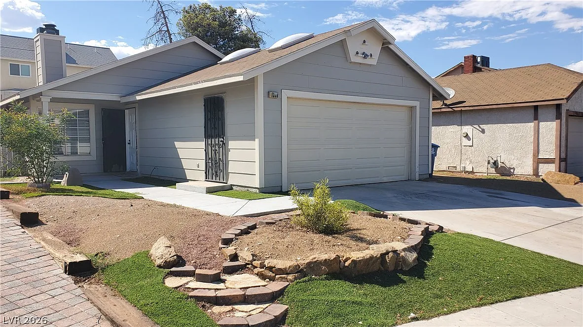 2 bed, 2.0 bath, 1584 sqft, $1,750 — Photo 1