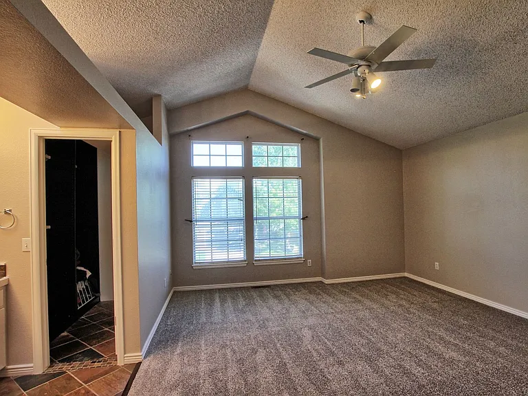 17048 Campo Dr — Photo 16