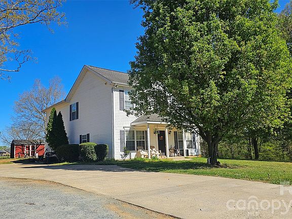 2nd image of 2907 New Salem Rd
