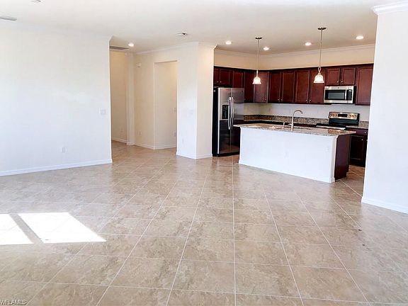 4th image of 16188 Bonita Landing Cir