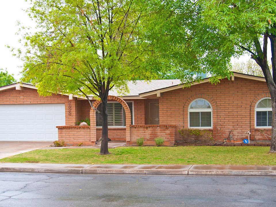 1st image of 2928 S Estrella Cir