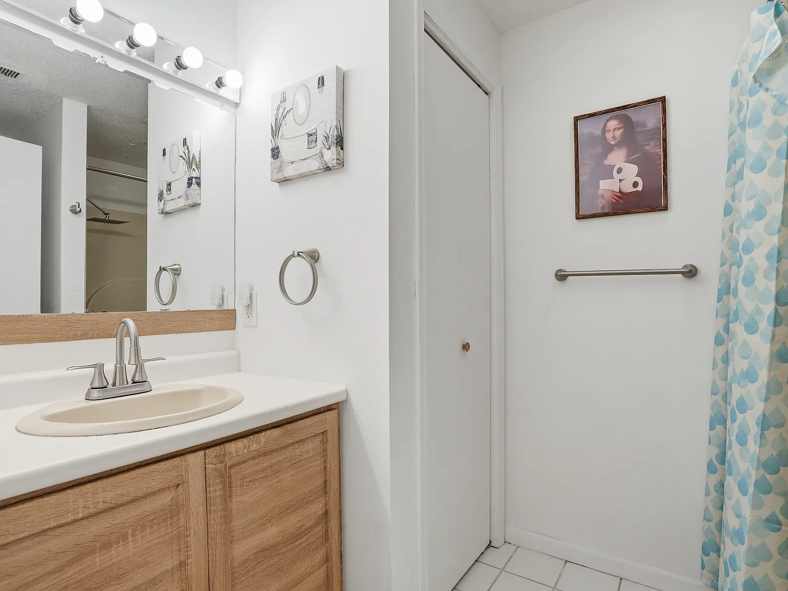 2415 Catskill Ct Iowa City (Furnished Property) — Photo 4