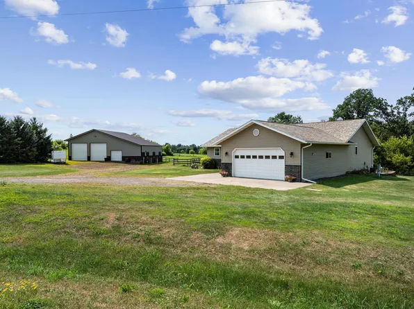 1064 10th St, Barron, WI 54812