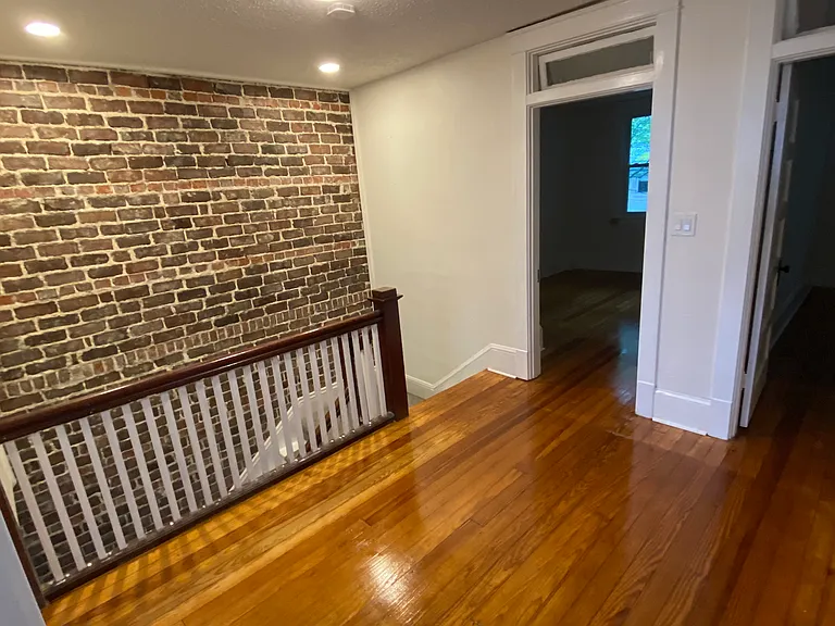 785 Fayette St — Photo 6