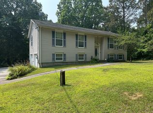 11 Lee Road, Lisbon, CT 06351