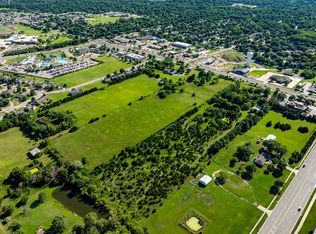 1400 N Rock Rd, Derby, KS 67037