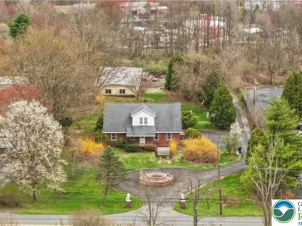 2115 W Main St, Stroudsburg, PA 18360