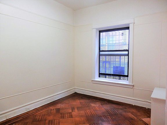 4th image of 708 Ocean Ave #B3