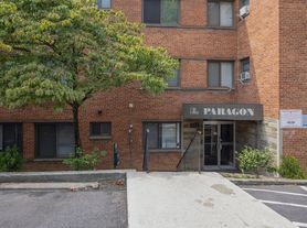 Parkside Living in Takoma Park 1, 2 & 3 Bedroom Homes at 702 Chaney Dr