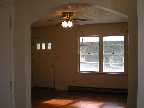 Large, sunny livingroom.  