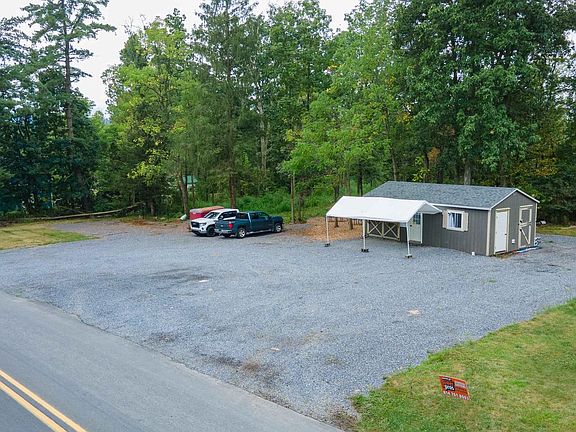 2nd image of 241 Madisonburg Pike