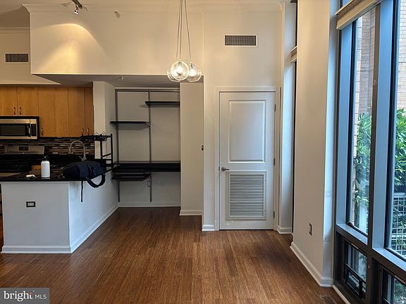5th image of 440 L St NW Unit 114
