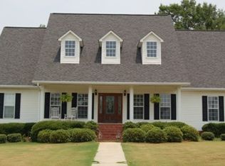 531 Mary Dr, Roanoke, AL 36274