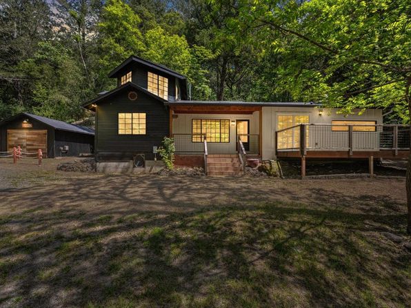 3212 Calistoga Rd, Santa Rosa, CA 95404