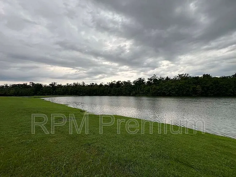 6212 Lake Edge Dr — Photo 43