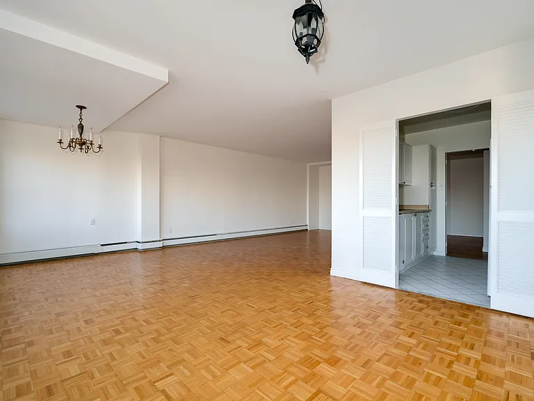 650 Briar Hill Ave — Photo 26