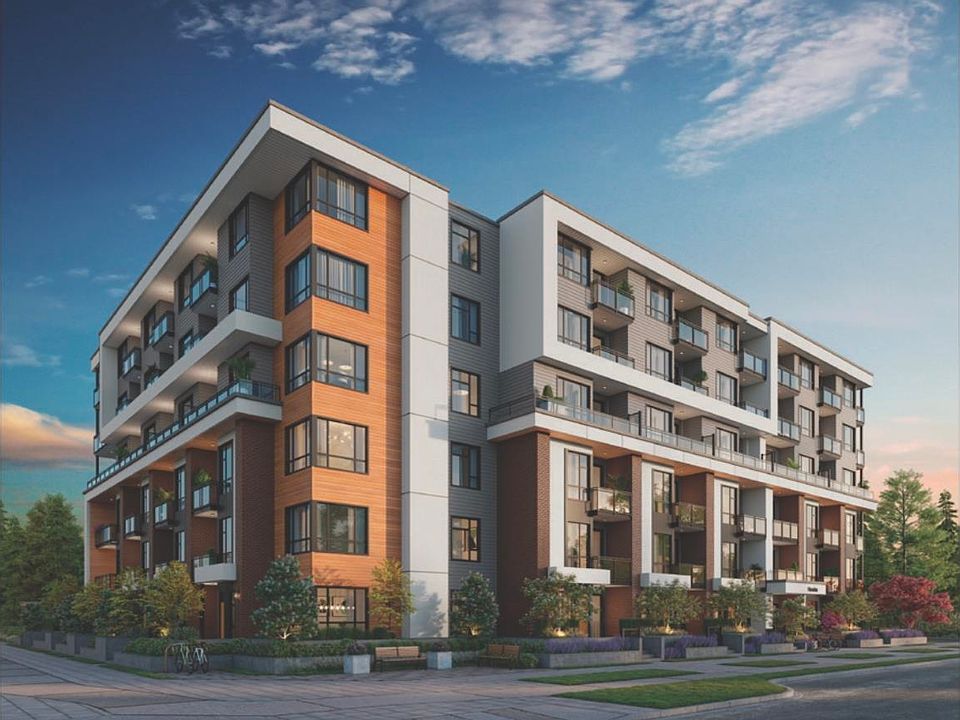 1st image of 10778 108th Ave #605